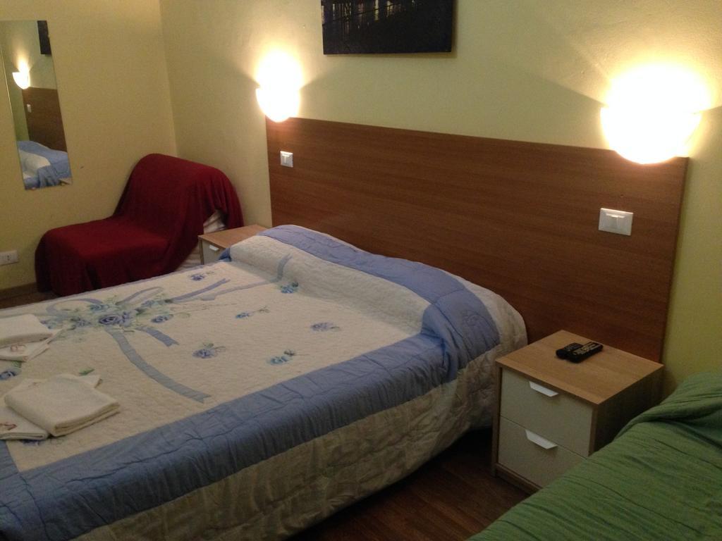 Bed and Breakfast Le Charme House 2 Rom Exterior foto
